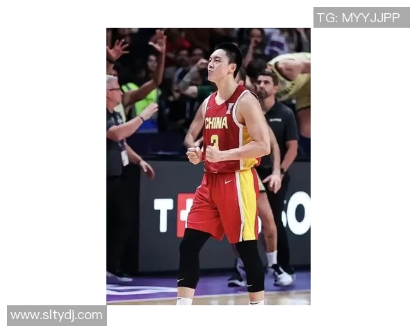 胡明轩的篮球之路:从青涩少年到CBA明星的成长历程与未来展望 胡明轩的篮球之路:从青涩少年到CBA明星的成长历程与未来展望